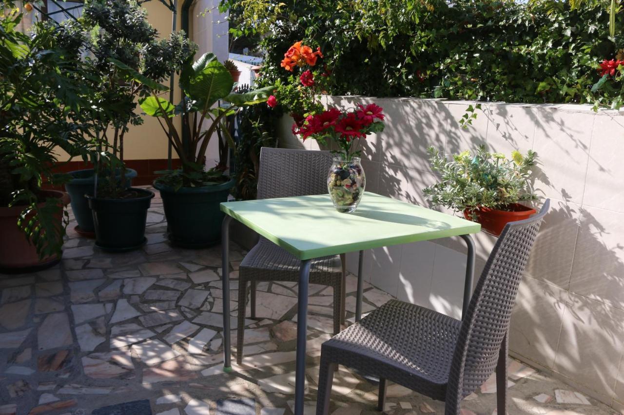 Vivenda Barroso Apartment Nazare Exterior photo