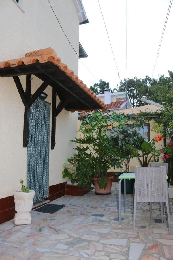 Vivenda Barroso Apartment Nazare Exterior photo