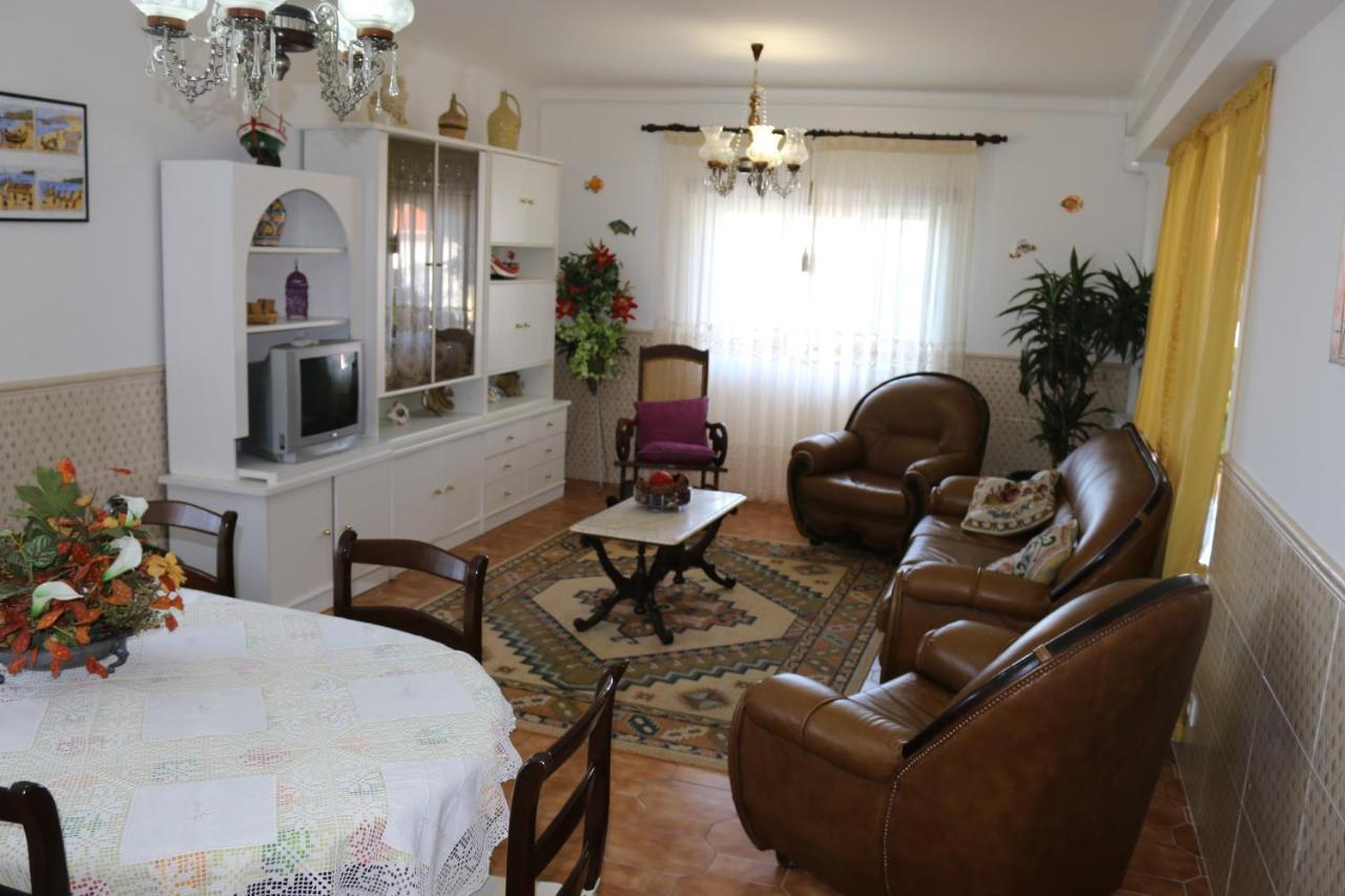 Vivenda Barroso Apartment Nazare Exterior photo