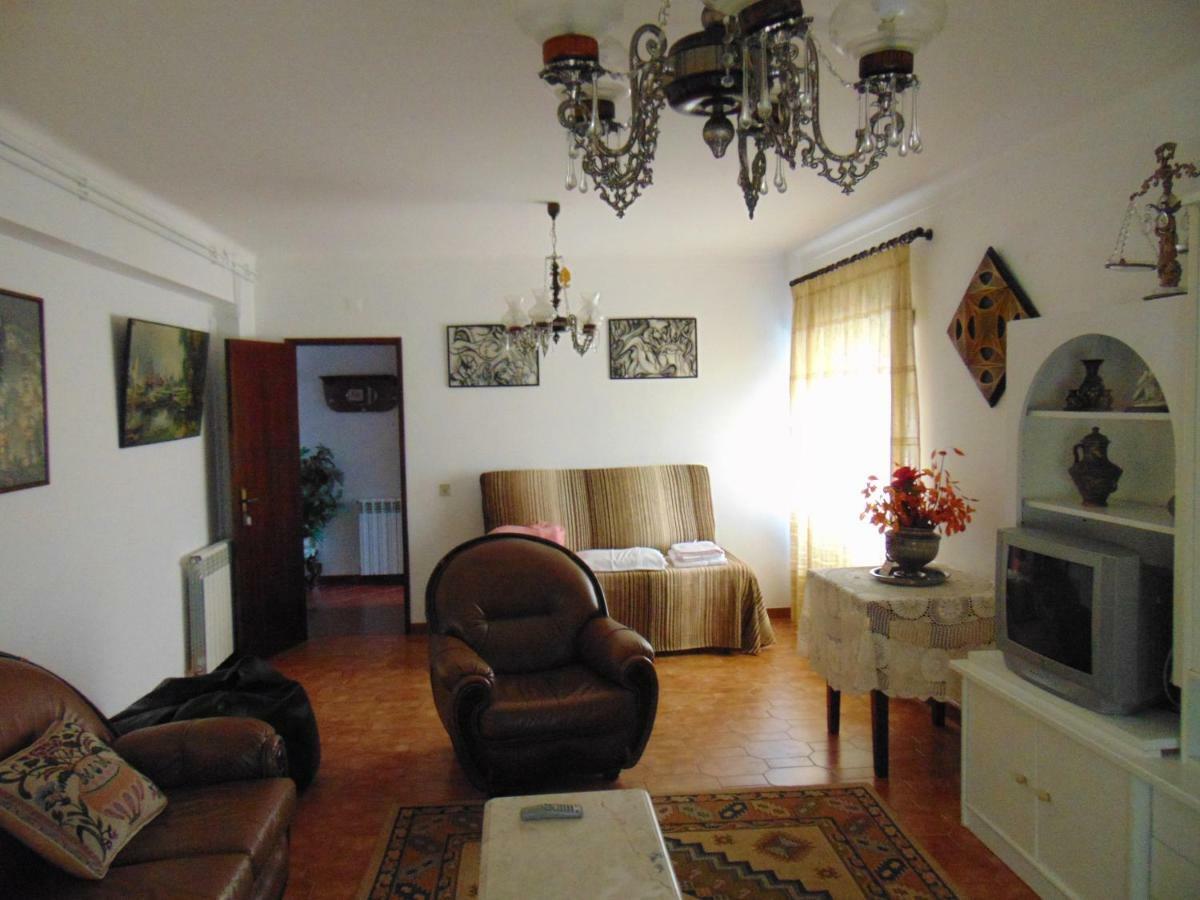 Vivenda Barroso Apartment Nazare Exterior photo